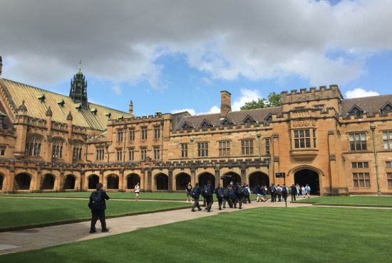 澳大利亚小学留学的学制是怎样的？