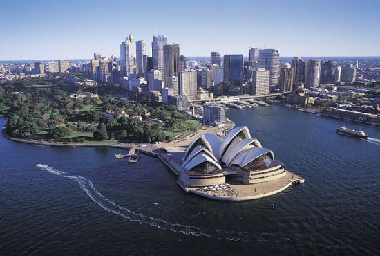 申请澳洲打工度假签证需要满足哪些条件？