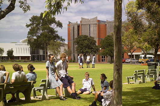 澳洲留学：澳洲的高考难吗，录取率如何?