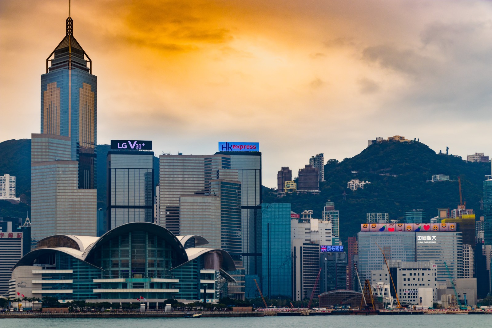 盘点香港投资移居申请要求、可投资类别、优势有哪些?